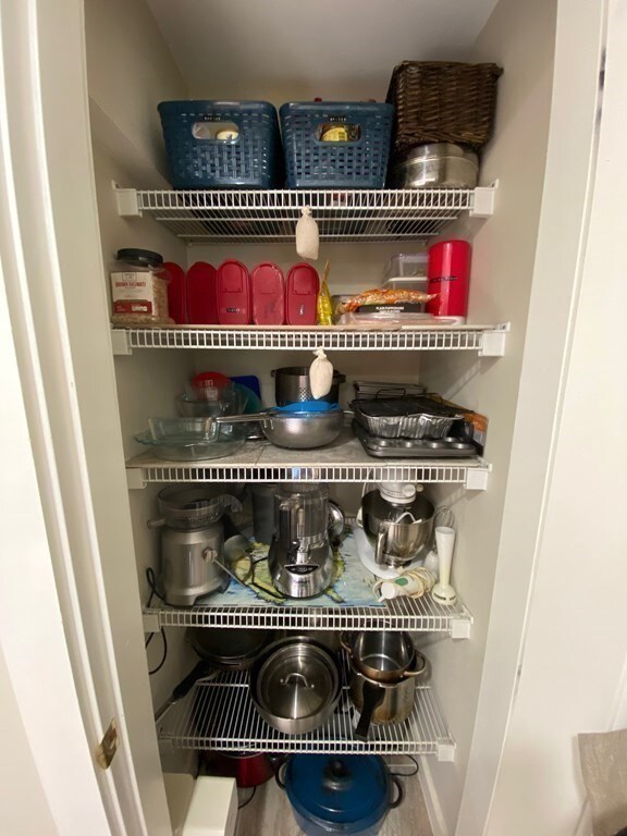 202 Washington St unit 2, Marblehead, MA 01945 - photo 6