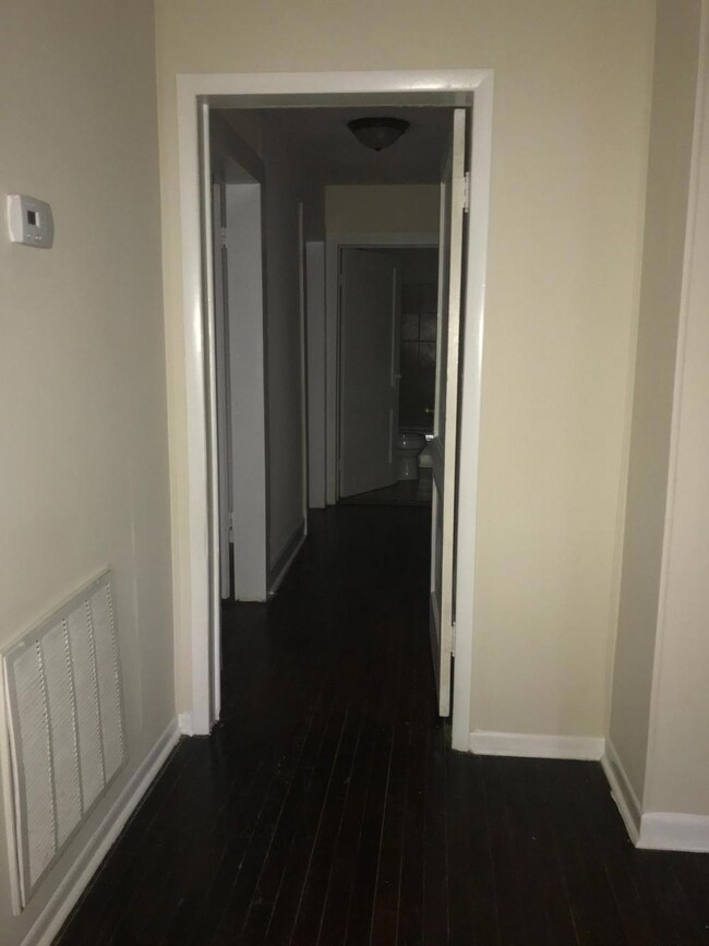 708 Pardee St, Johnson City, TN 37601 - photo 7