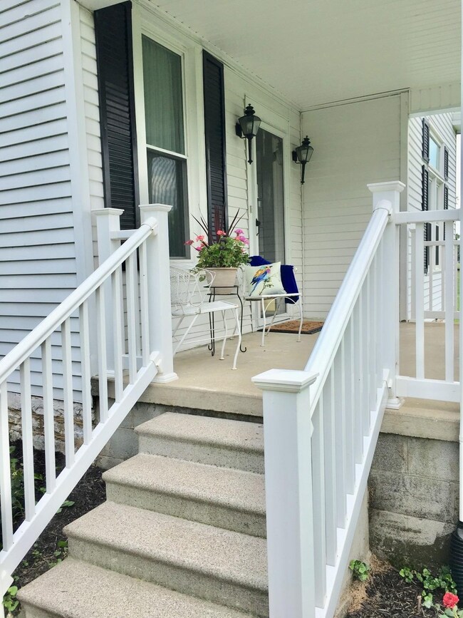 8148 Troy Pike, Versailles, KY 40383 - photo 6