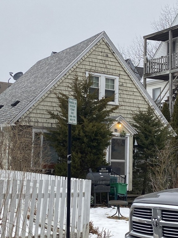 32 Shaffner St, Worcester, MA 01605 - photo 2