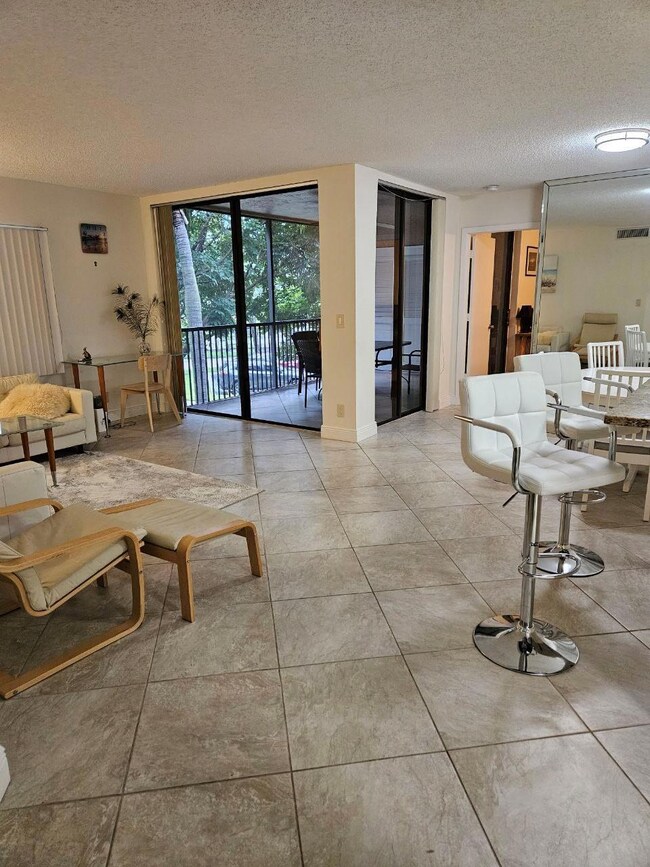 10690 NW 14th St unit 126, Plantation, FL 33322 - photo 2