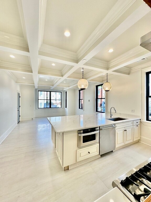 6 Douglas St unit 2, Boston, MA 02127 - photo 4