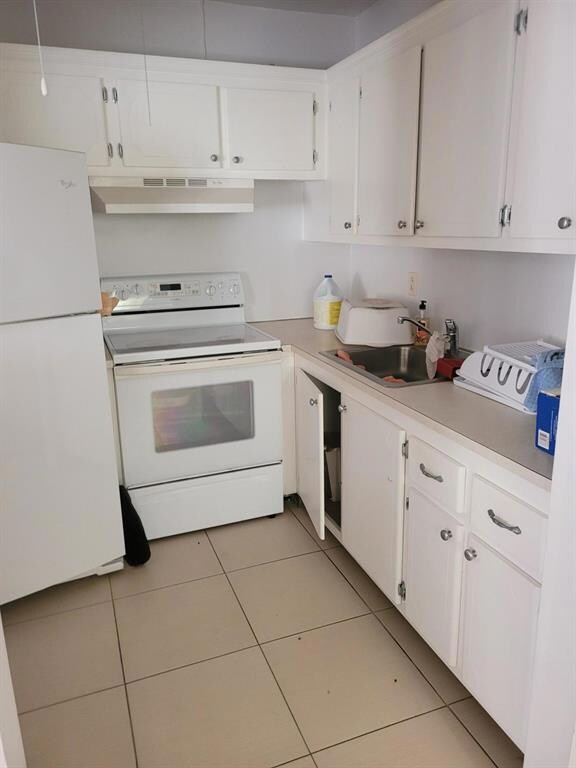 65 Coventry C, West Palm Beach, FL 33417 - photo 4