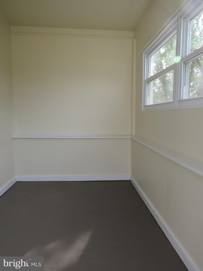 850 E Elmer Rd, Vineland, NJ 08360 - photo 3