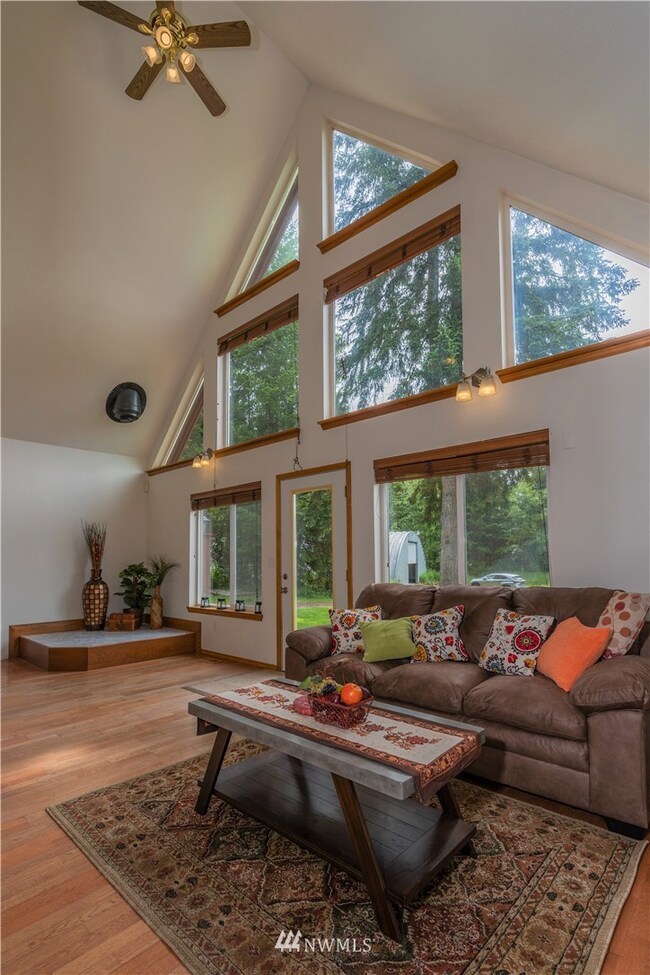 130 August Rd, Onalaska, WA 98570 - photo 3