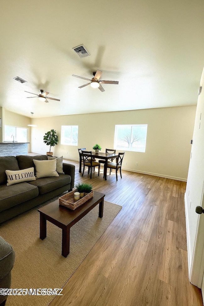 20250718_1104_Cozy Living Room Addition_