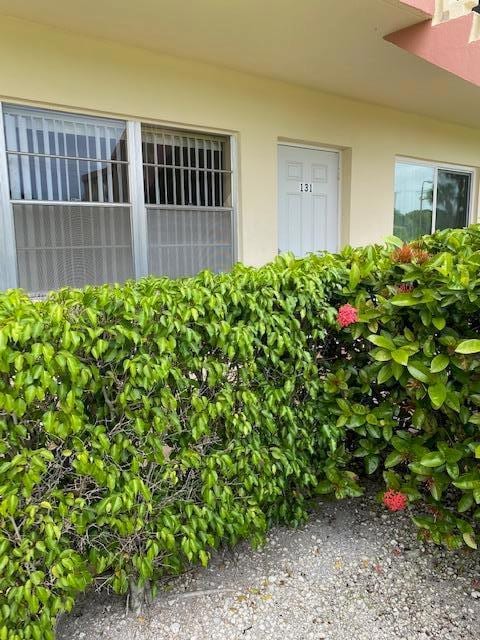 131 Easthampton F, West Palm Beach, FL 33417 - photo 2
