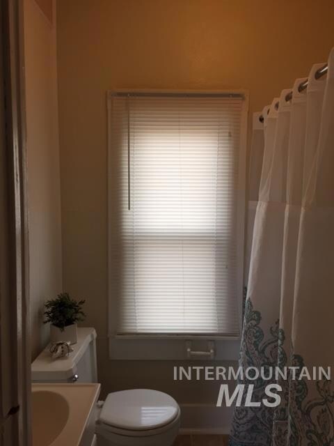 911 E Sheridan Ave, Nampa, ID 83686 - photo 6