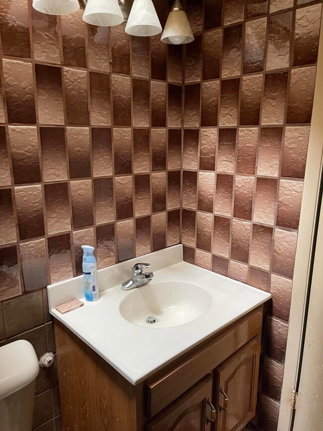 7618 Hacienda Ave, El Paso, TX 79915 - photo 6