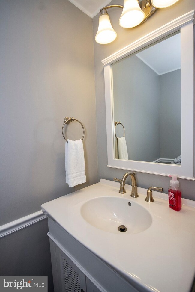 9721 Softwater Way, Columbia, MD 21046 - photo 7