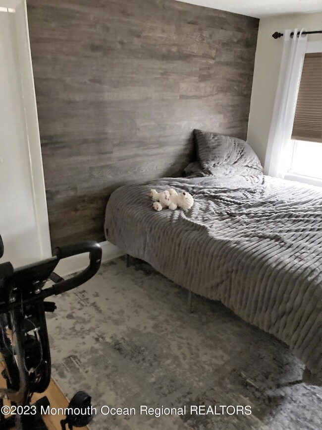 Front apartment BR