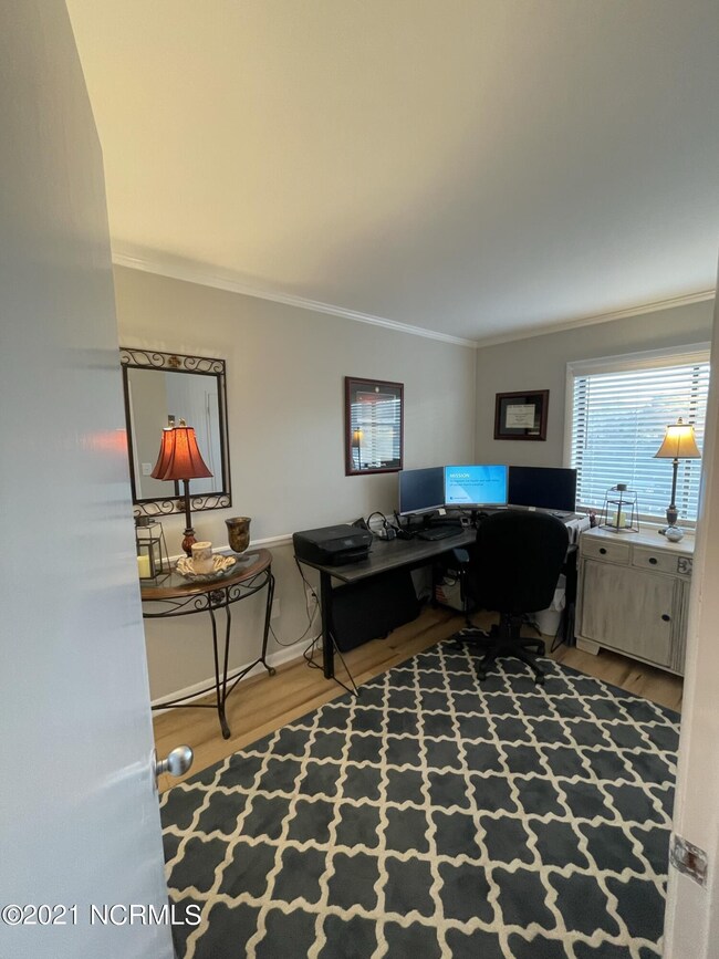 2304 W Ft MacOn Rd unit 113h, Atlantic Beach, NC 28512 - photo 6