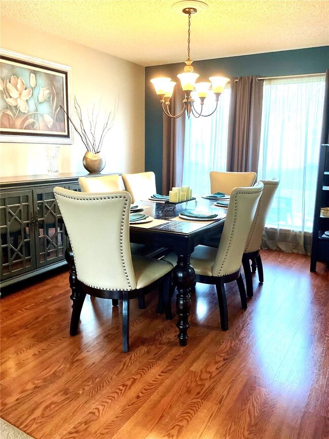 FRESH PAINT AND ACCENT WALL SETS THE WARMTH OF THS