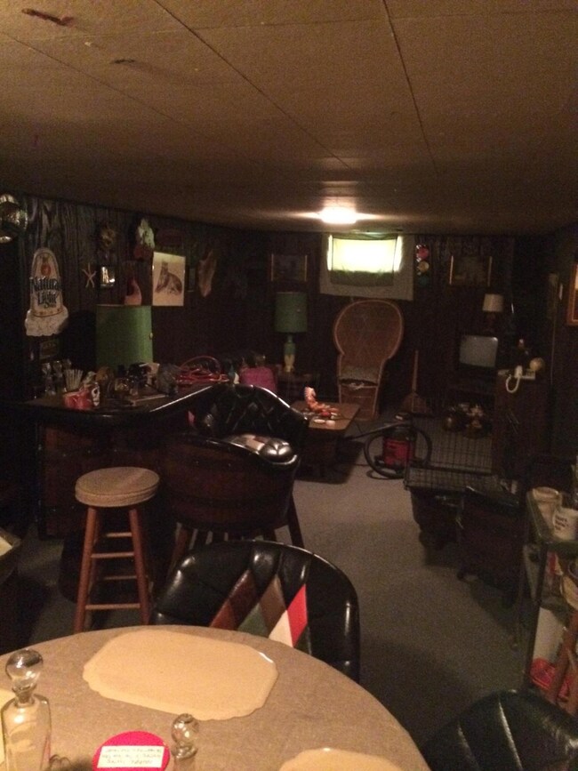 4046 Sexton Dr, Columbus, OH 43228 - photo 5