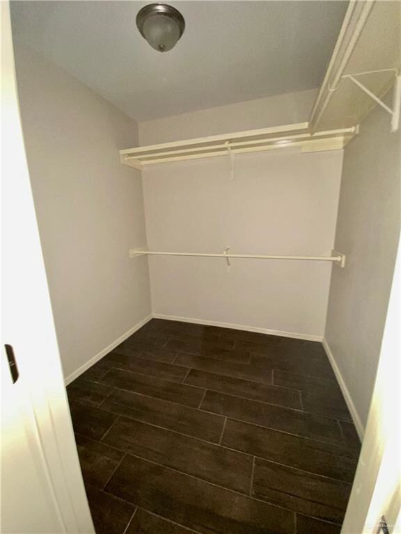 228 Spanish Oak Dr, Alamo, TX 78516 - photo 3