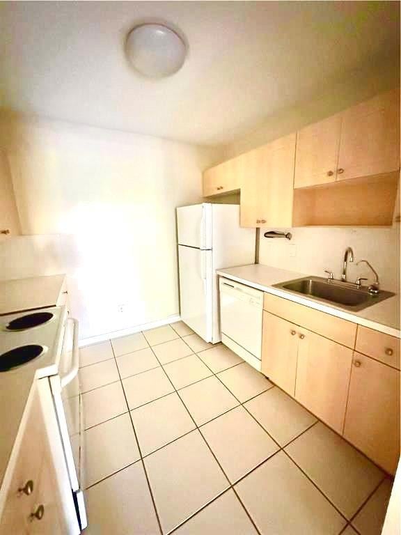 760 SE 2nd Ave unit D112, Deerfield Beach, FL 33441 - photo 3