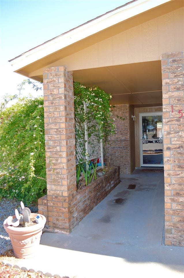 1509 White Oaks Ct, Alamogordo, NM 88310 - photo 2