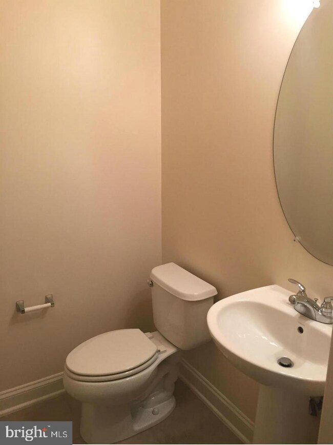 20334 Cider Barrel Dr, Germantown, MD 20876 - photo 3