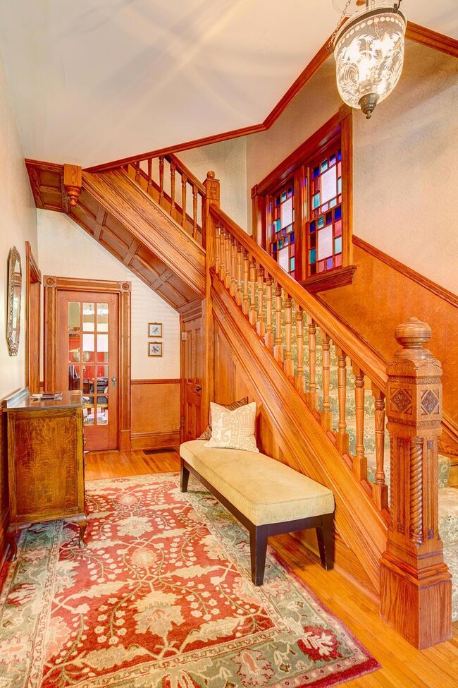 1357 Forsythe-mls-23