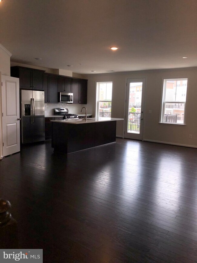 24576 Rosebay Terrace, Stone Ridge, VA 20105 - photo 2