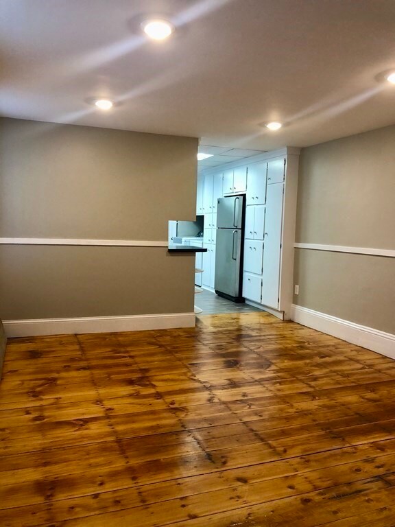 165 Chestnut St unit 2, Waltham, MA 02453 - photo 5