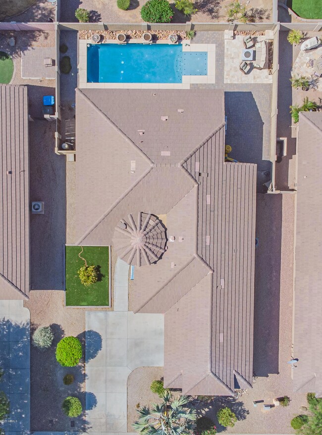 1520 E Constance Way (37 of 39)