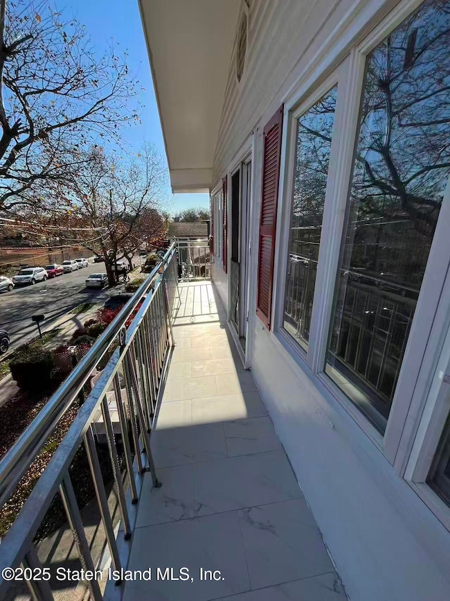104 Ainsworth Ave unit 2, Staten Island, NY 10308 - photo 6