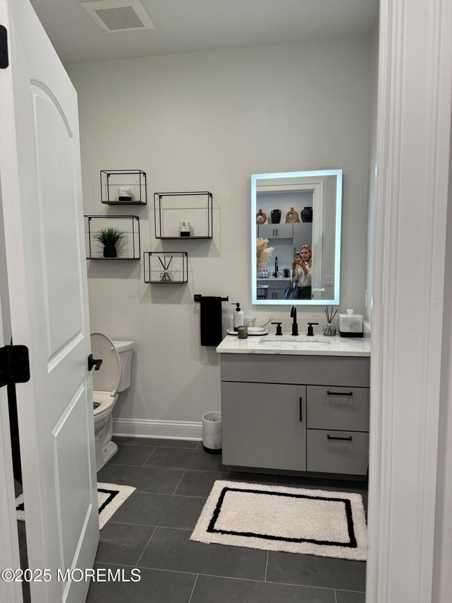 179 Chelsea Ave unit 404, Long Branch, NJ 07740 - photo 5