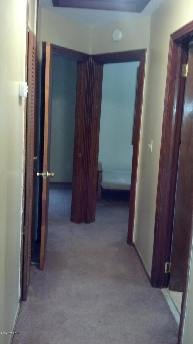 1429 Dancy St, Jacksonville, FL 32205 - photo 4