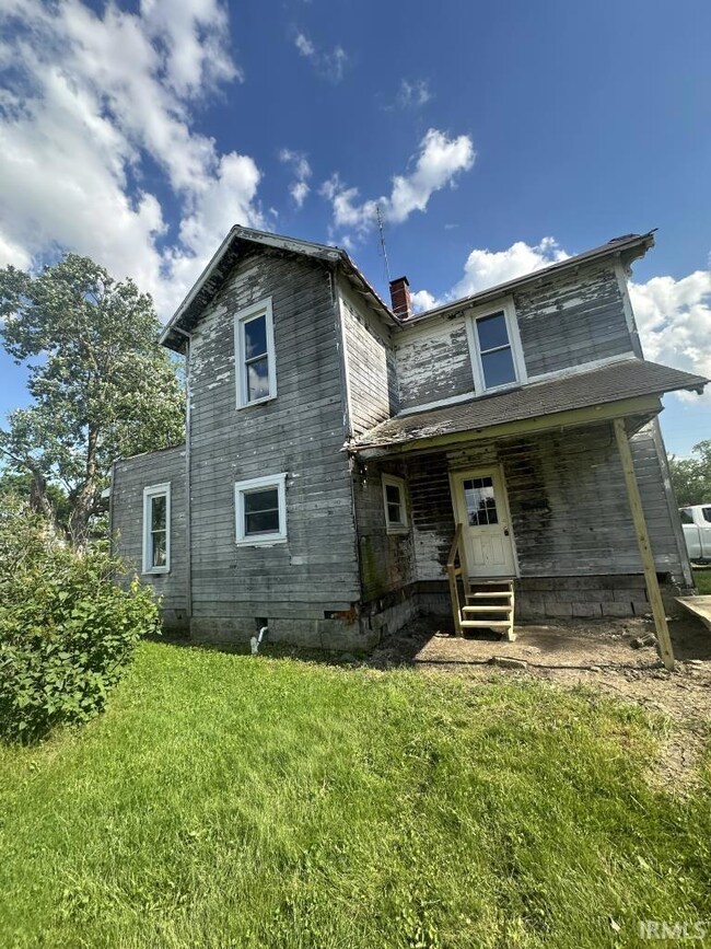 417 N Ship St, Portland, IN 47371 - photo 2