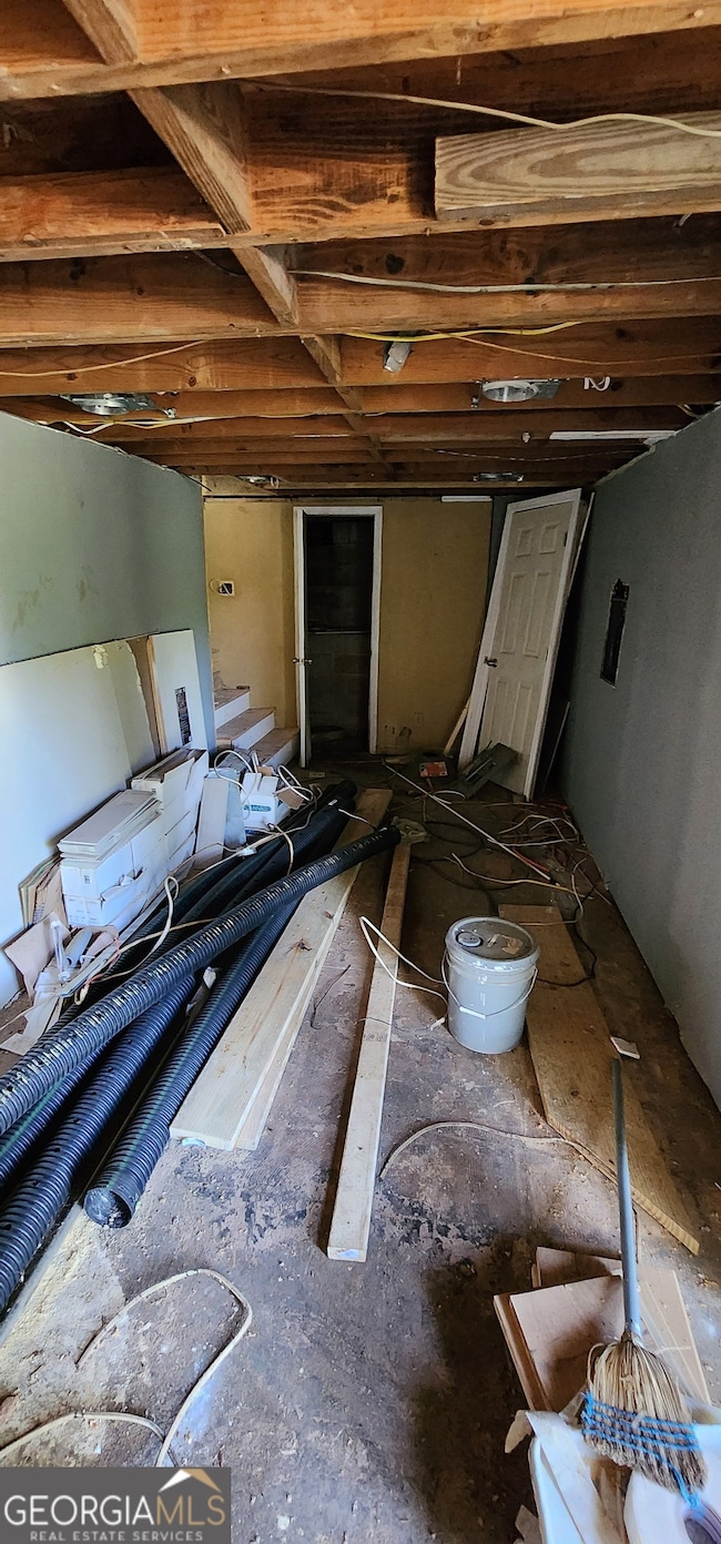 1223 W Broad St, Griffin, GA 30223 - photo 6