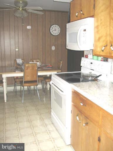 2409 Martinsburg Rd, Berkeley Springs, WV 25411 - photo 5