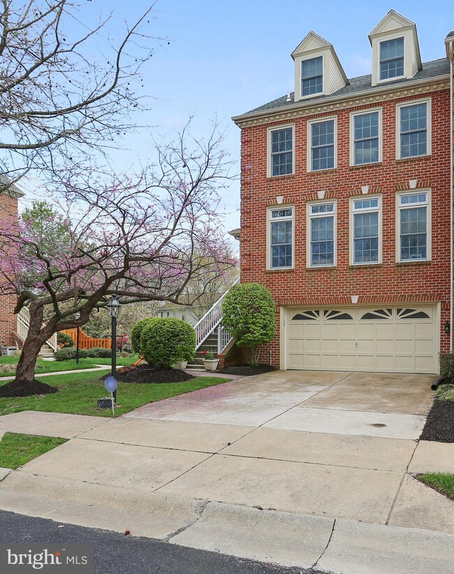 15800 Glacier Ct, North Potomac, MD 20878 - photo 2