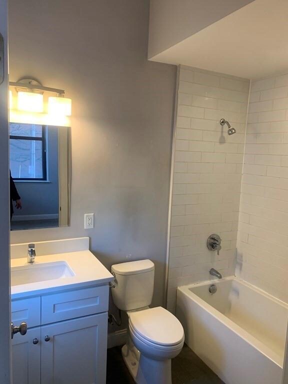 10 Merrymount Rd unit 203, Quincy, MA 02169 - photo 7