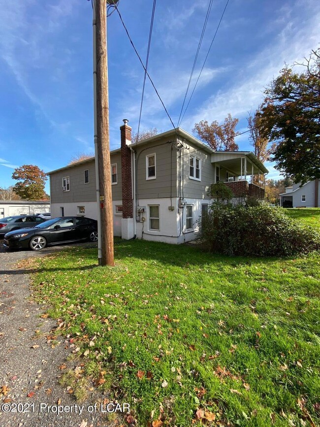 101 Birch St, Drums, PA 18222 - photo 4