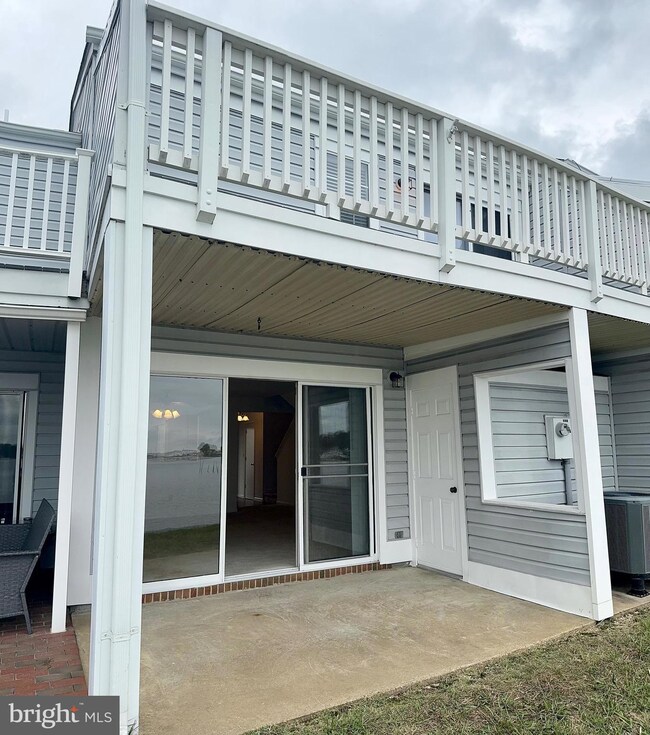 116 Lynnhaven Ct, Colonial Beach, VA 22443 - photo 2