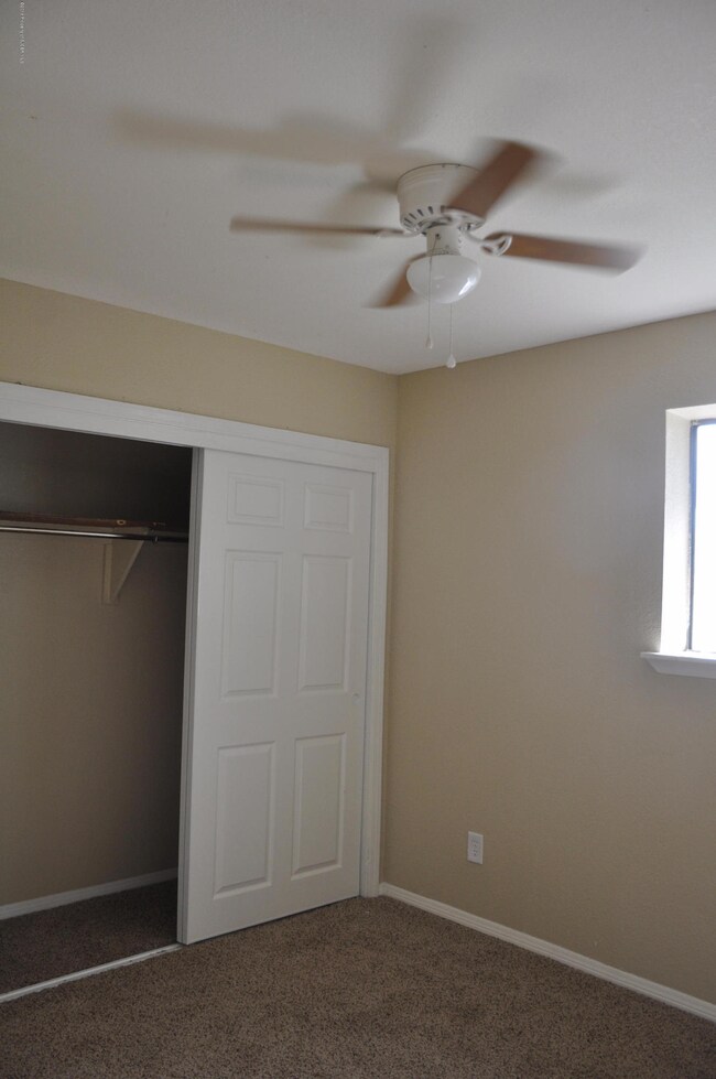 606 N Jordan St, Bloomfield, NM 87413 - photo 4