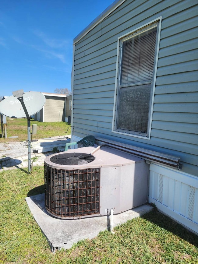 827 Aspen Dr unit 13, Lakeland, FL 33815 - photo 7