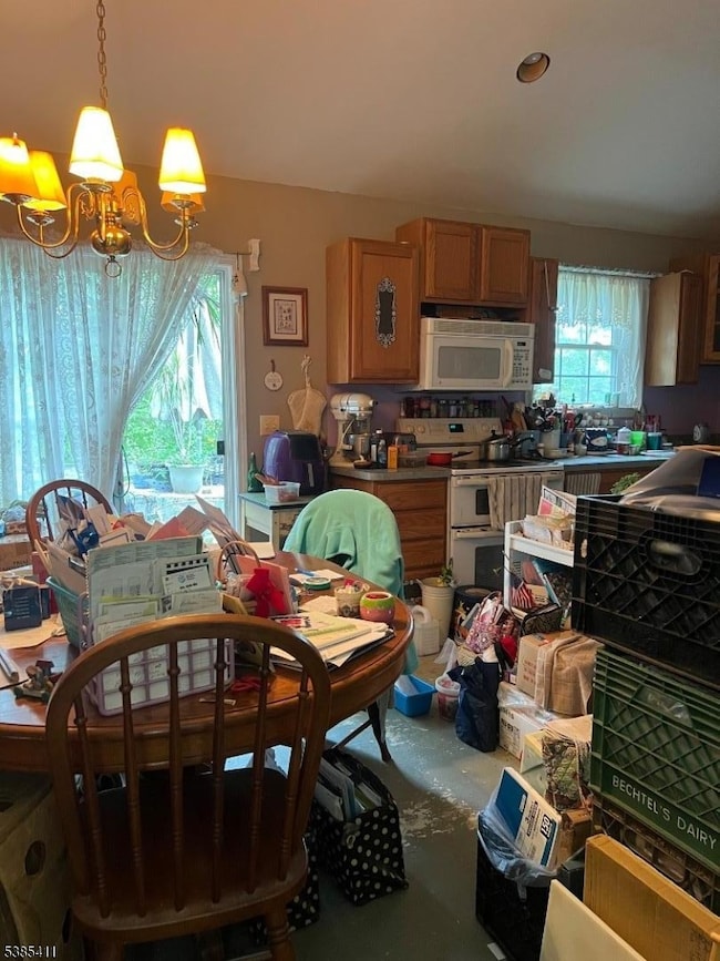 71 Greenhill Rd, Hamburg, NJ 07419 - photo 6