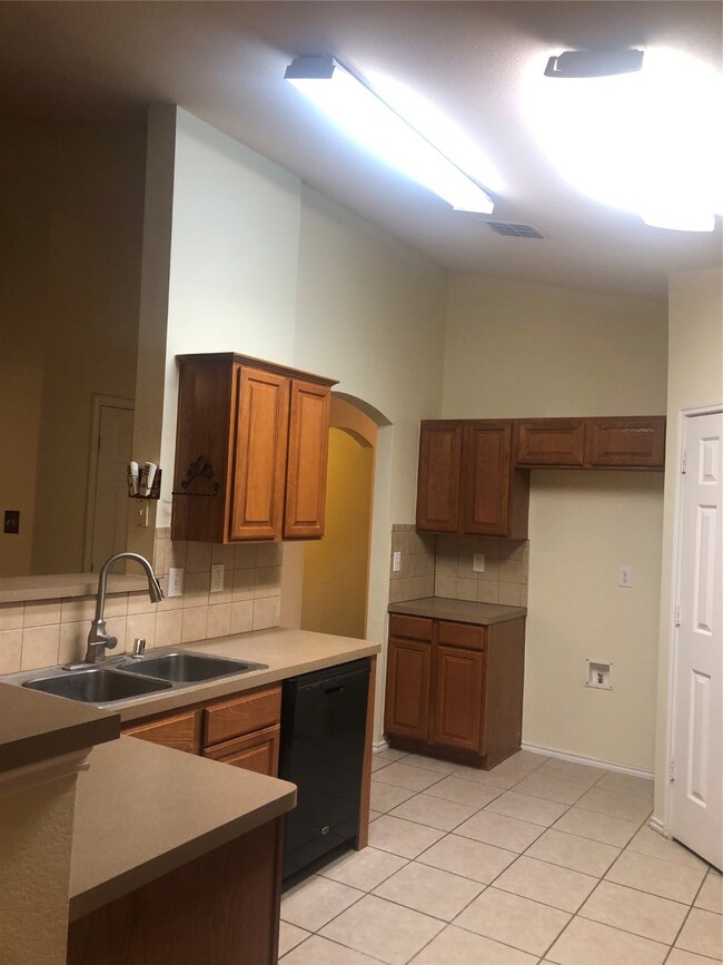 1309 Huntsville Dr, Wylie, TX 75098 - photo 6