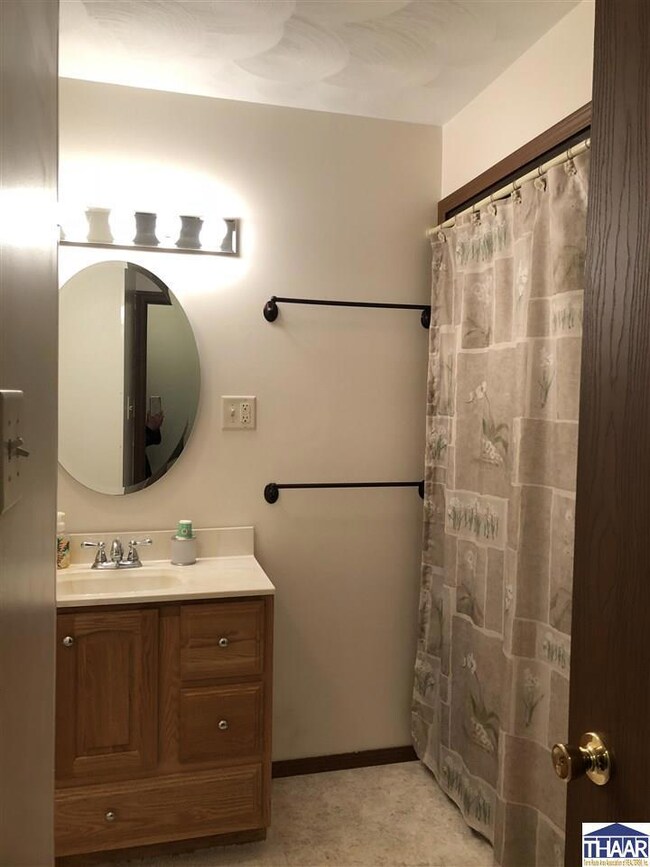 869 Rose Harbour Ct, Terre Haute, IN 47803 - photo 7