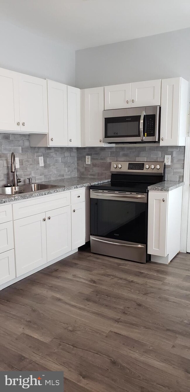 804 N Van Buren St unit 1, Wilmington, DE 19806 - photo 4