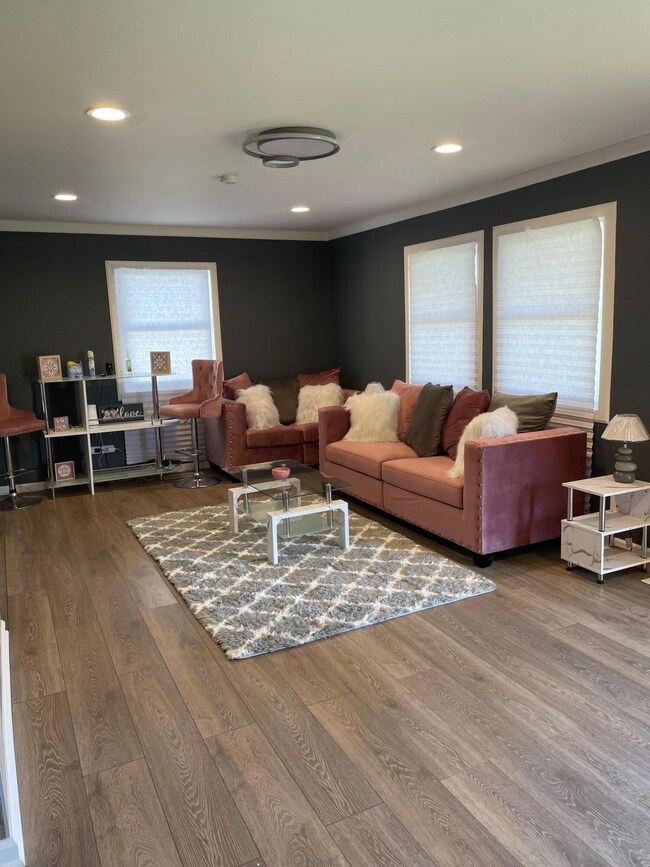 724 Taney St, Gary, IN 46404 - photo 2