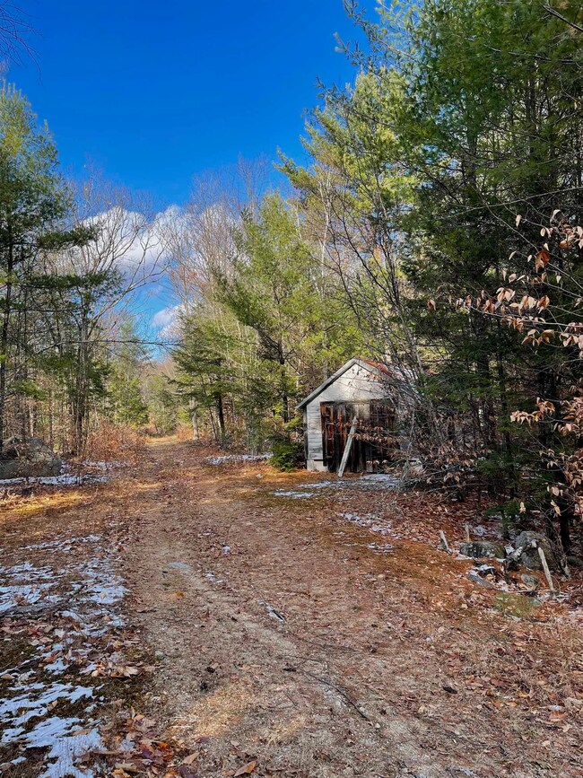 187 2nd Nh Turnpike, Windsor, NH 03244 - photo 3