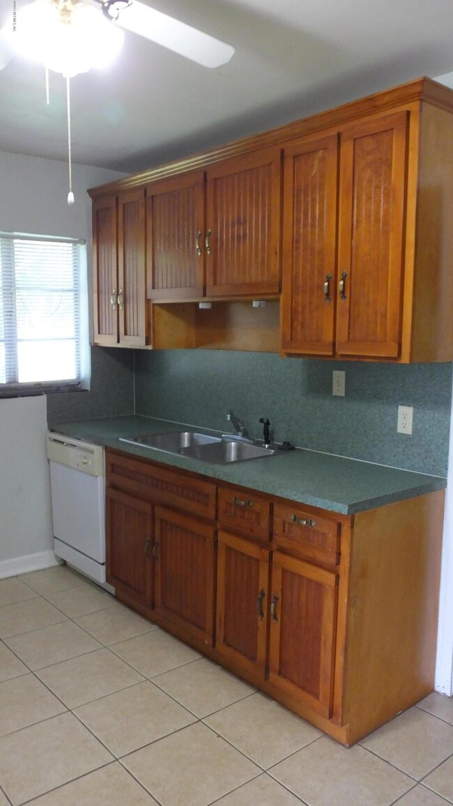 4235 San Juan Ave, Jacksonville, FL 32210 - photo 5