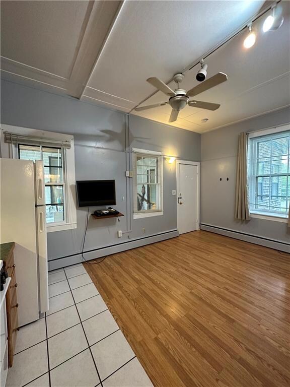 438 Wolcott Ave unit studio, Middletown, RI 02842 - photo 7