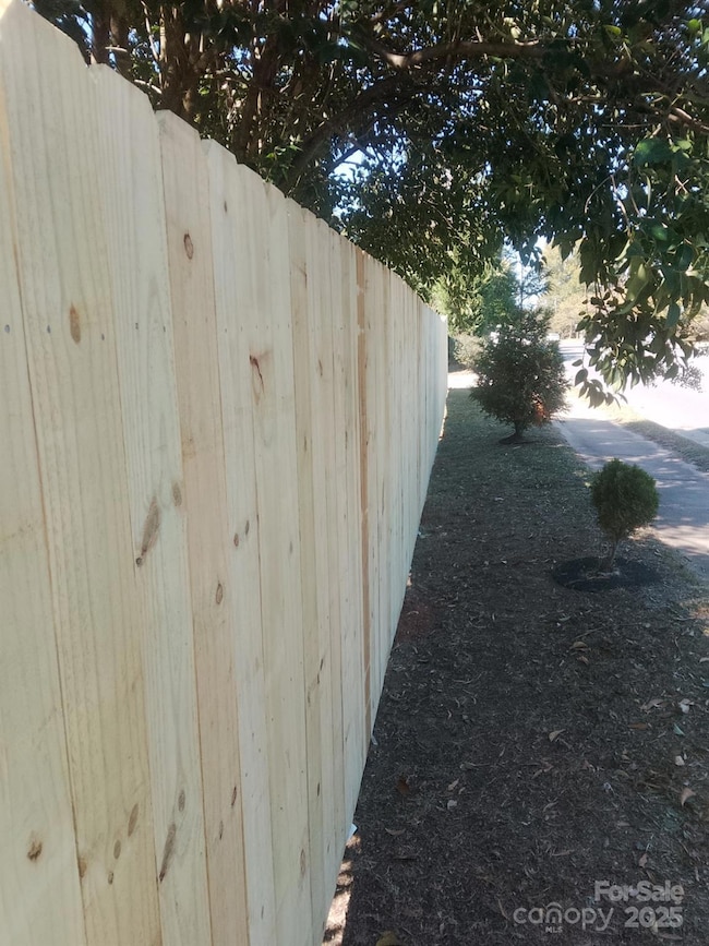 842 E Woodlawn Rd, Charlotte, NC 28209 - photo 4