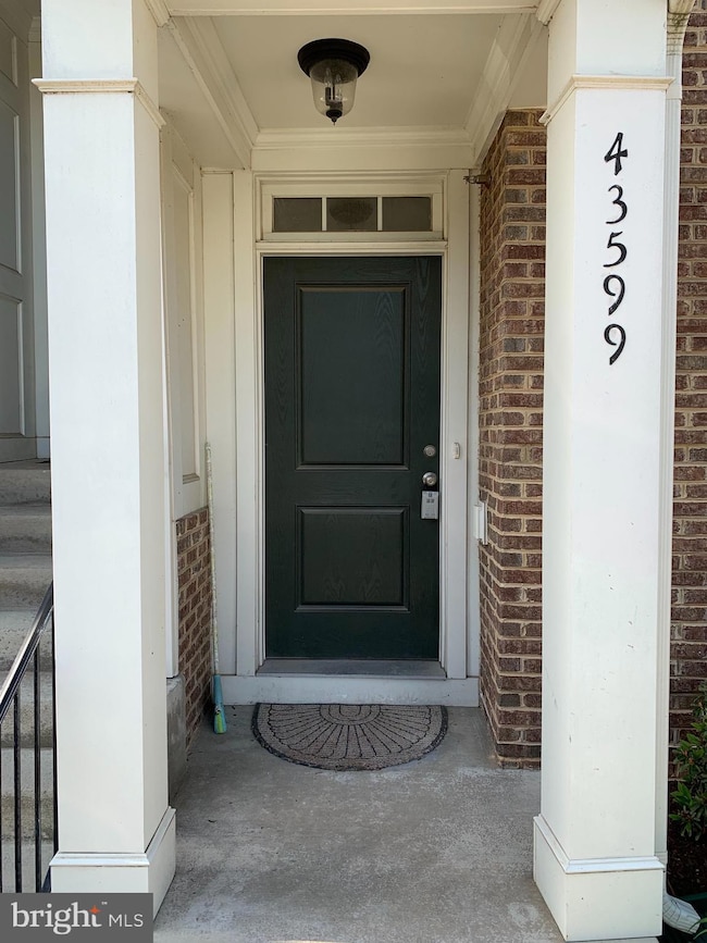 43599 Helmsdale Terrace, Chantilly, VA 20152 - photo 3