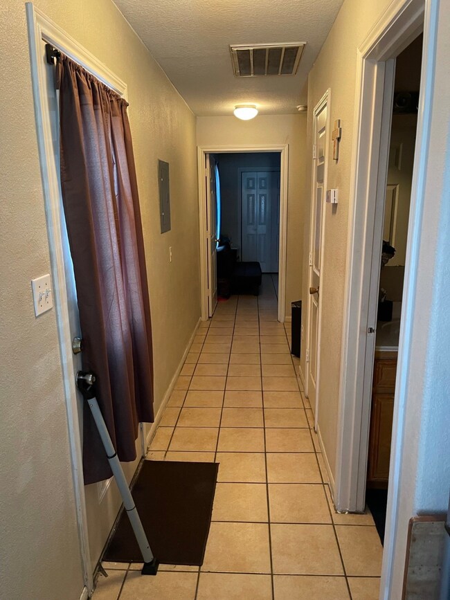 3629 Lydia St unit A-B, Houston, TX 77021 - photo 7