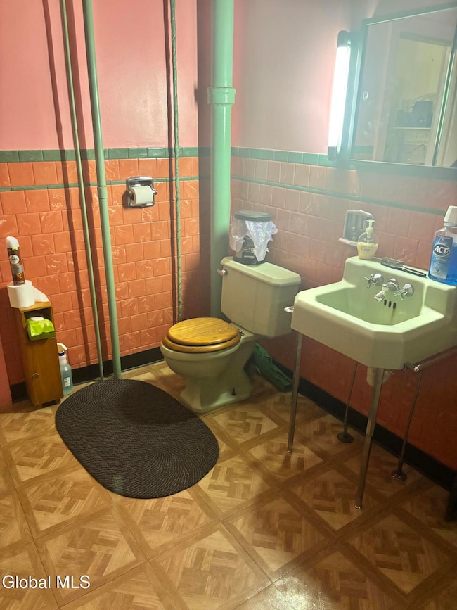 79 Bunn St, Amsterdam, NY 12010 - photo 6